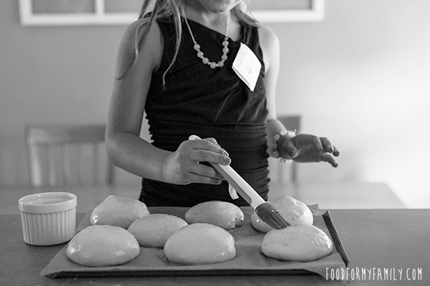 Homemade Hamburger Buns #recipe via FoodforMyFamily.com